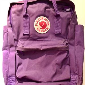 Fjallravrn Kanken 13” laptop backpack purple color